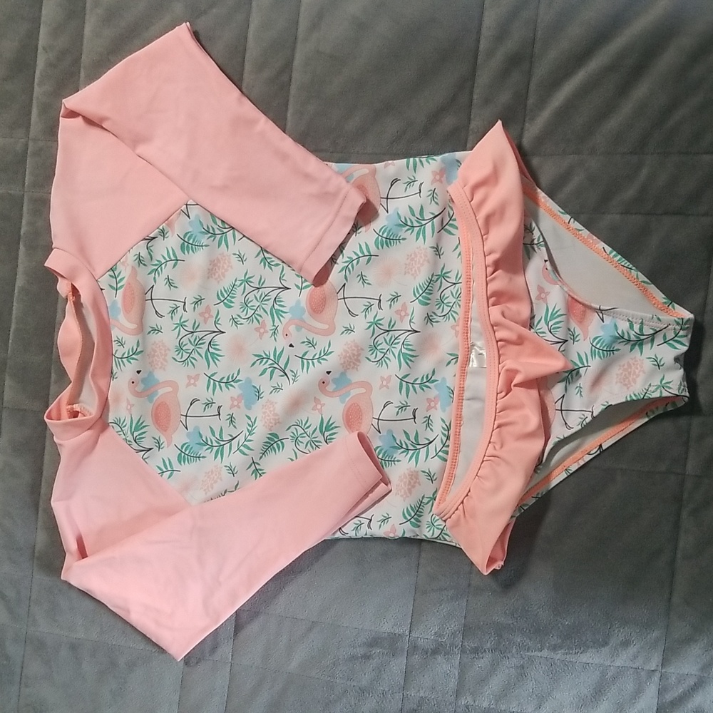 Swimsuit /Rash guard